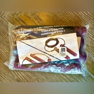 Reebok NWT
2-1 Digital Fitness Smart Jump Rope, Skipping Rope, Workout Rope
